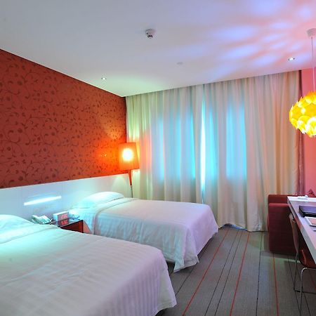 Otique Aqua Hotel Shenzhen Bagian luar foto