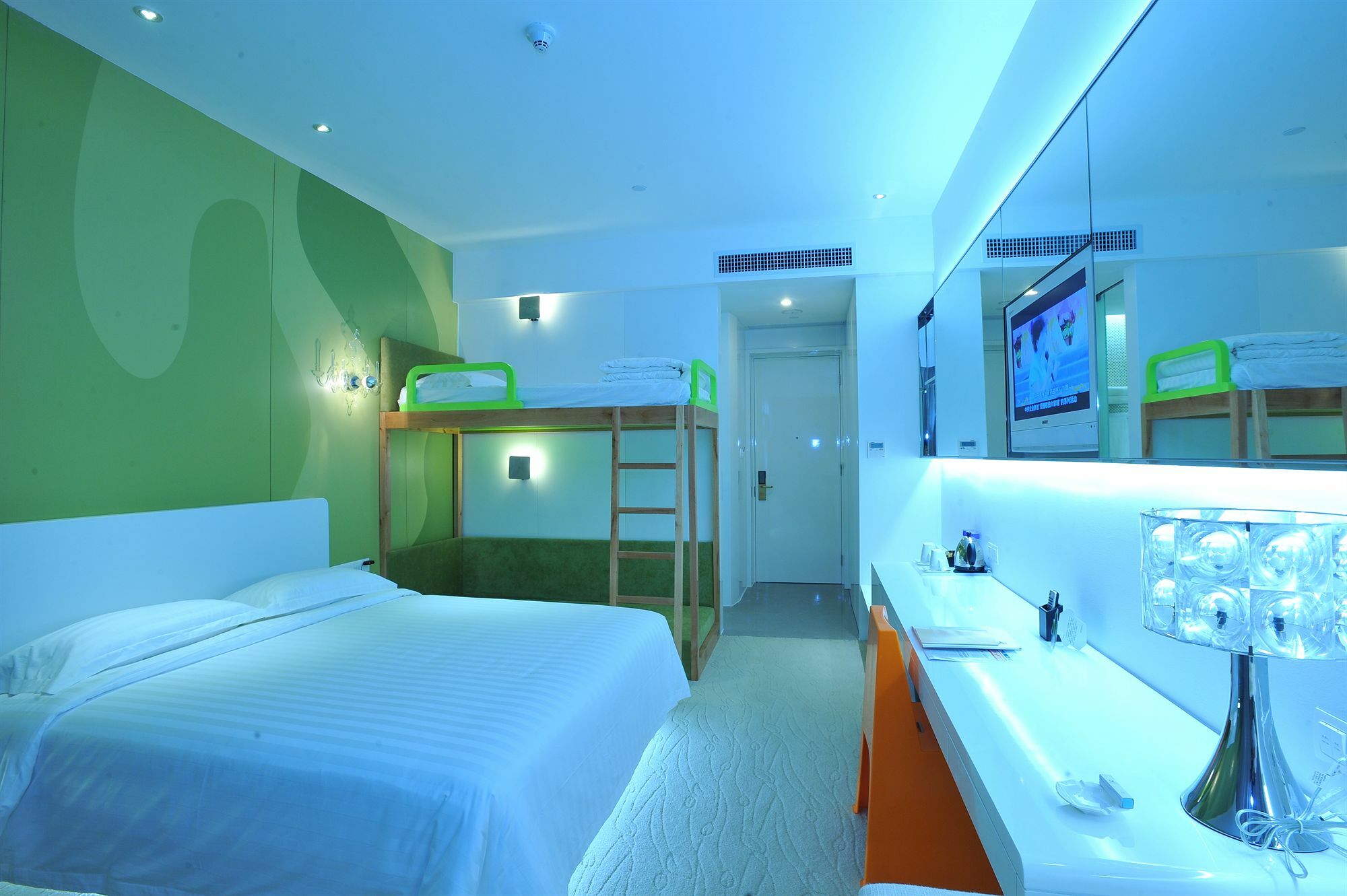 Otique Aqua Hotel Shenzhen Bagian luar foto